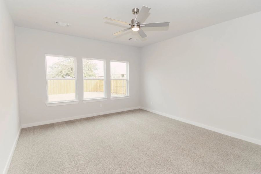 Representative unfurnished interior of a home built from the Norwood by Stonehollow Homes in Heritage Grove, Blue Ridge (Image 15). Representative unfurnished interior of a home built from the Norwood by Stonehollow Homes in Heritage Grove, Blue Ridge (Image 15).
