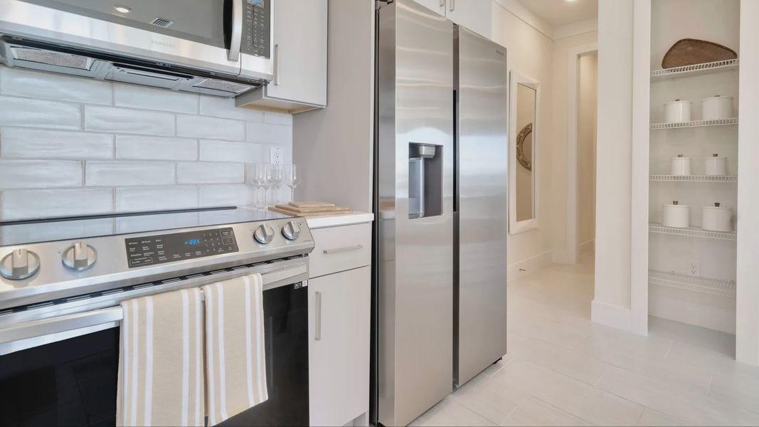 Furnished interior view inside a new home in Lagoon Residences at Epperson, Wesley Chapel (Image 12).