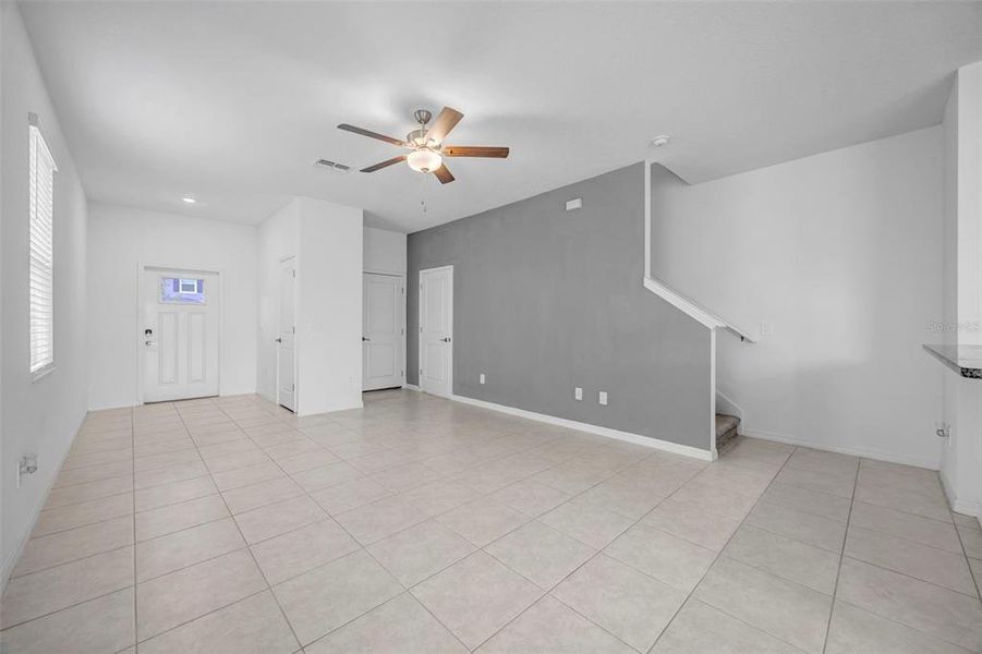 Spacious, unfurnished interior of a new home in Townes at Southshore Pointe, Ruskin (Image 28).