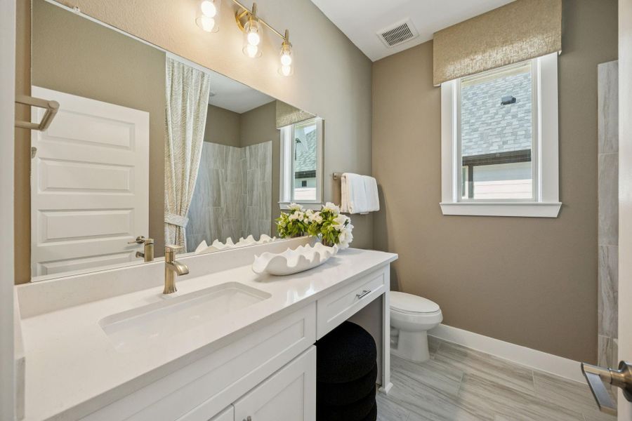 Furnished interior view inside a new home in Ryehill, Sugar Land (Image 30).