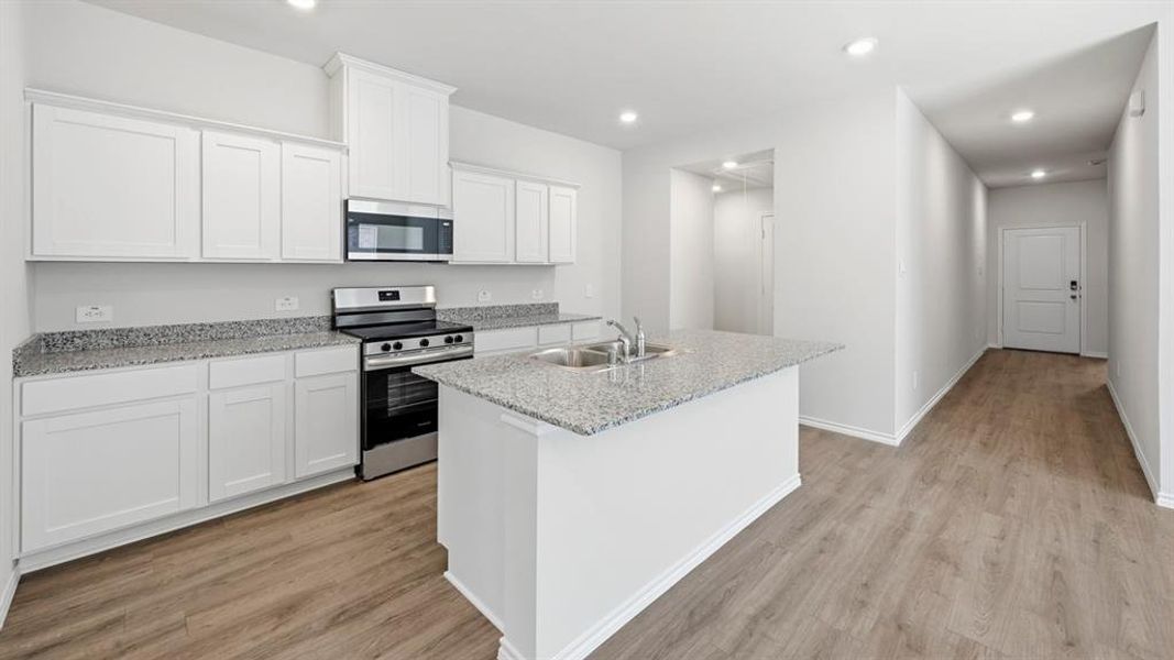 Furnished interior view inside a new home in Sweetwater Springs, Sherman (Image 9).