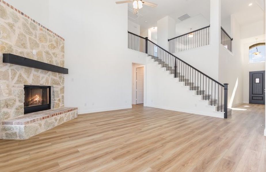 Representative unfurnished interior of a home built from the The Pine by Sumeer Homes in Stone Henge II, Sanger (Image 11). Representative unfurnished interior of a home built from the The Pine by Sumeer Homes in Stone Henge II, Sanger (Image 11).