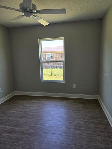 Spacious, unfurnished interior of a new home in , Jacksonville (Image 29).