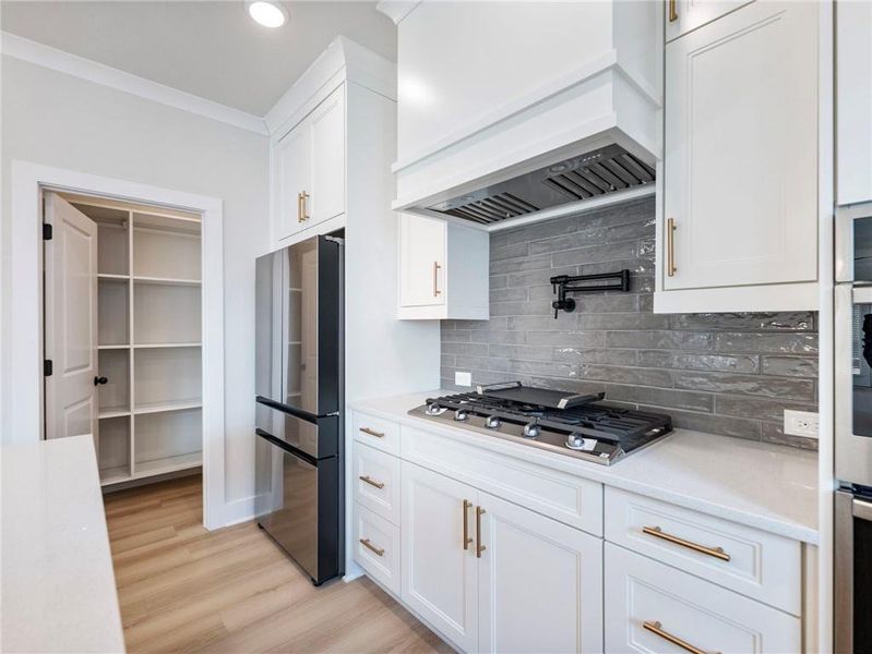 Furnished interior view inside a new home in , Buford (Image 8).