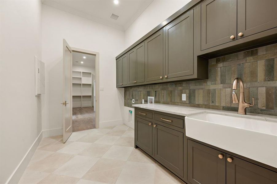 Furnished interior view inside a new home in Fleming Pointe, Fort Worth (Image 13).