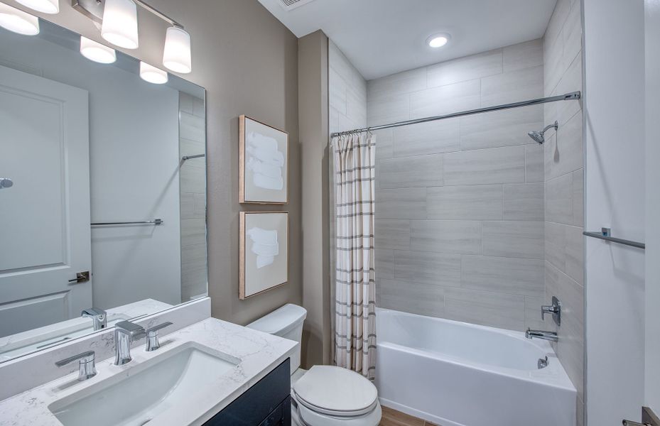 Representative furnished interior of a home built from the Mystique by Pulte Homes in Legacy Groves, Nokomis (Image 7).