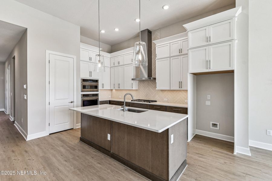 Furnished interior view inside a new home in , Jacksonville (Image 6).