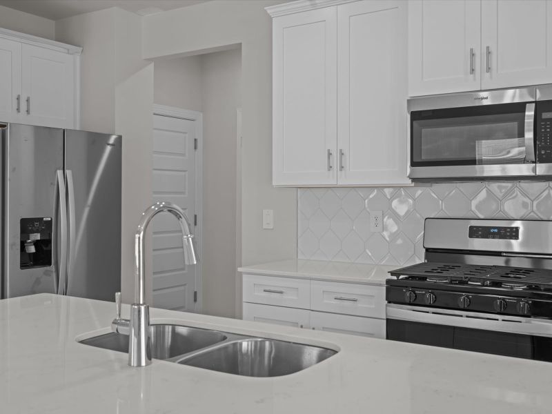 Close-up of interior finishes inside a home in Creek Ridge - Heritage Collection, Spartanburg (Image 8).