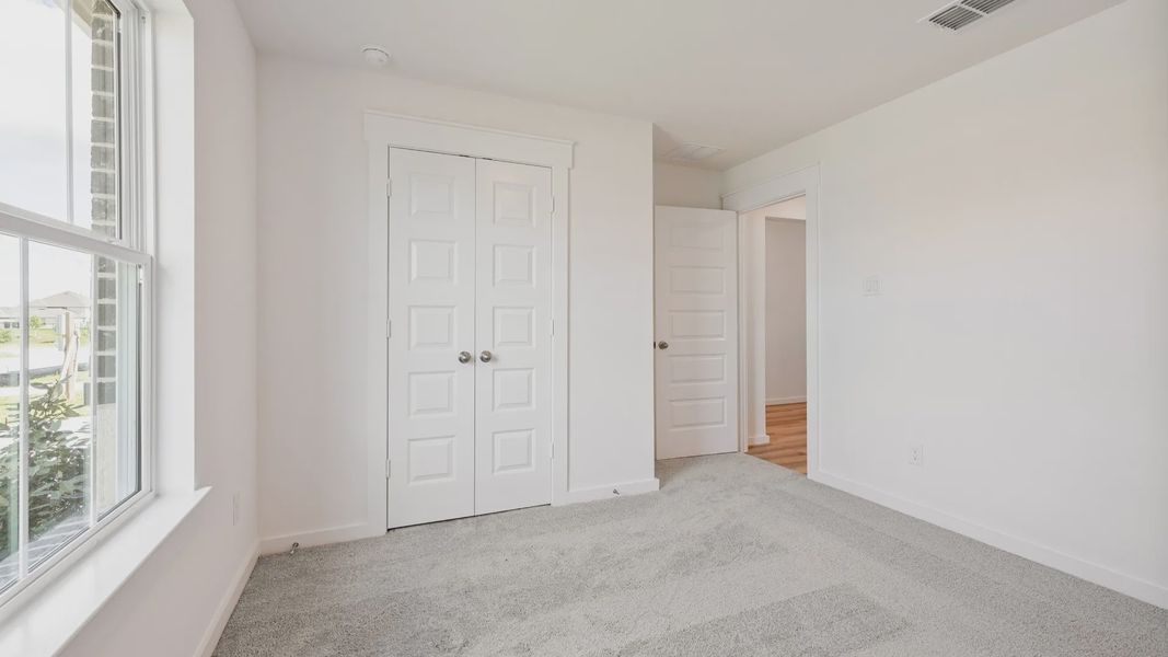 Furnished interior view inside a new home in River Ranch, Dayton (Image 6).