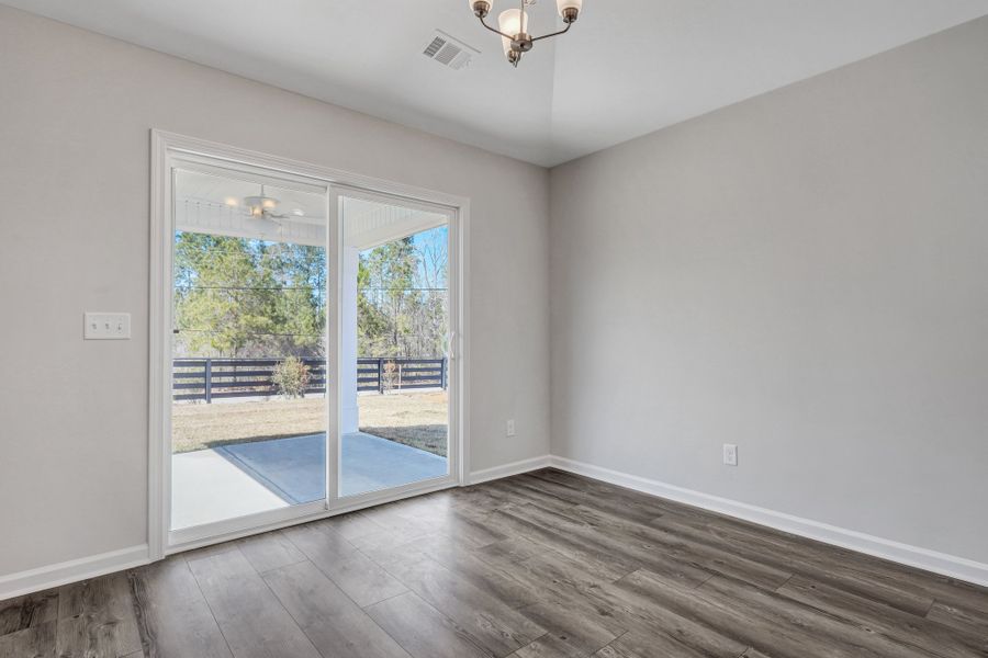 Spacious, unfurnished interior of a new home in Heritage at New Riverside, Bluffton (Image 13).