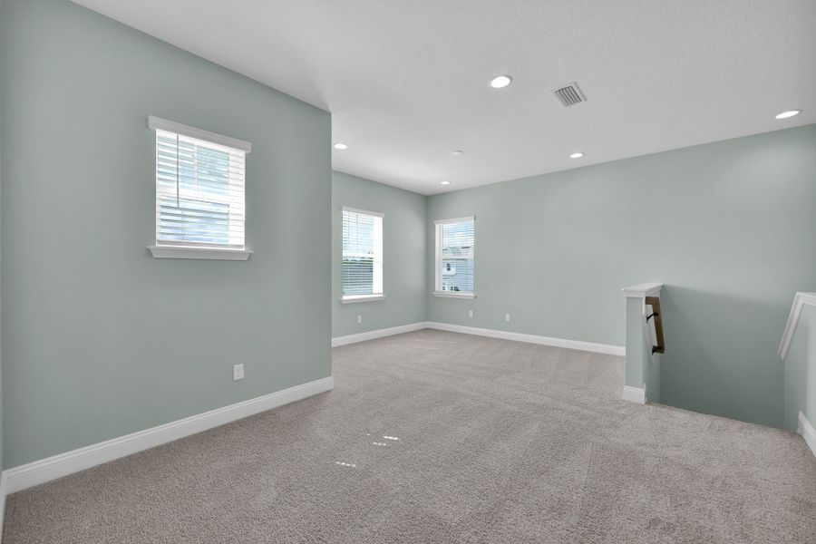 Representative unfurnished interior of a home built from the Crescent by Riverside Homes in Mariposa at EverRange, Jacksonville (Image 37).