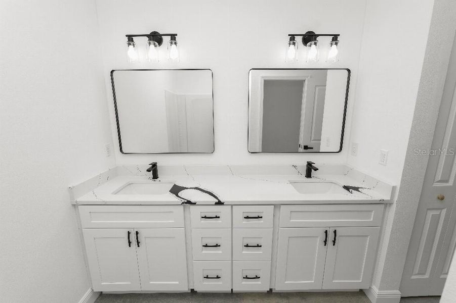 Furnished interior view inside a new home in , Lakeland (Image 9).