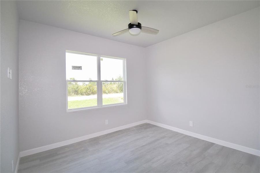 Spacious, unfurnished interior of a new home in , Sebring (Image 26).