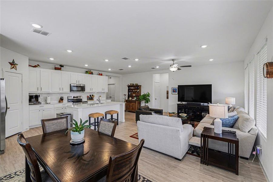 Furnished interior view inside a new home in Bridgewater, Princeton (Image 12).