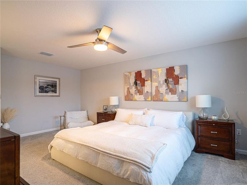 Furnished interior view inside a new home in Towns at Tuskawilla Commons, Oviedo (Image 35).