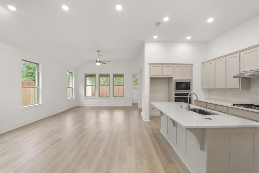 Image 36 of a home in Evergreen. Image 36 of a home in Evergreen.