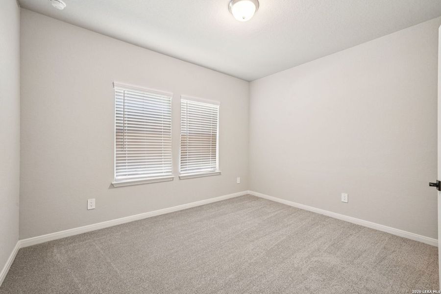 Spacious, unfurnished interior of a new home in Estancia Ranch - Classic Series, San Antonio (Image 29).