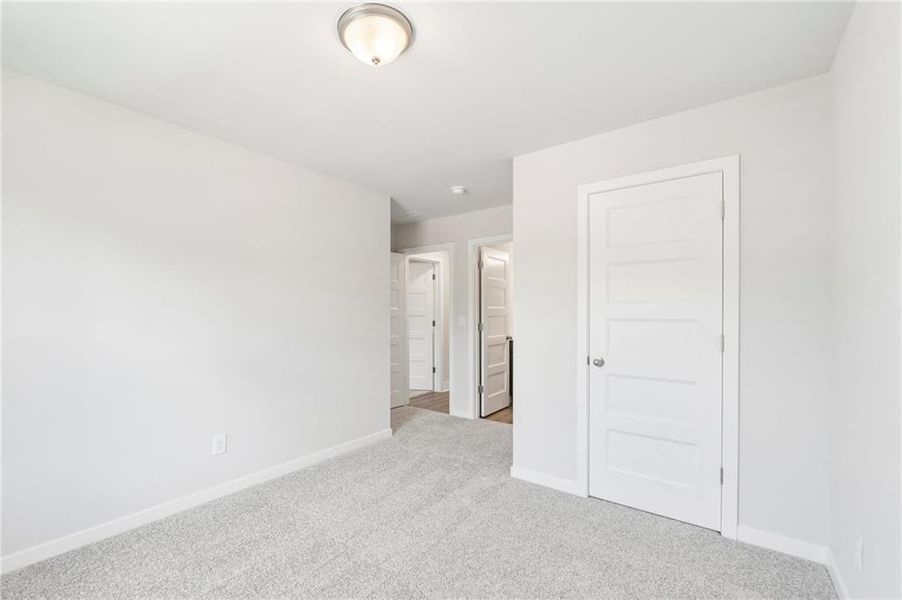 Spacious, unfurnished interior of a new home in Fowler Farms, Auburn (Image 32).