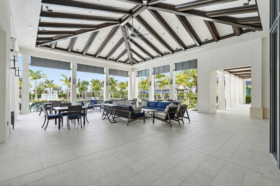 64-web-or-mls-10550_Northbrook_Cir_065