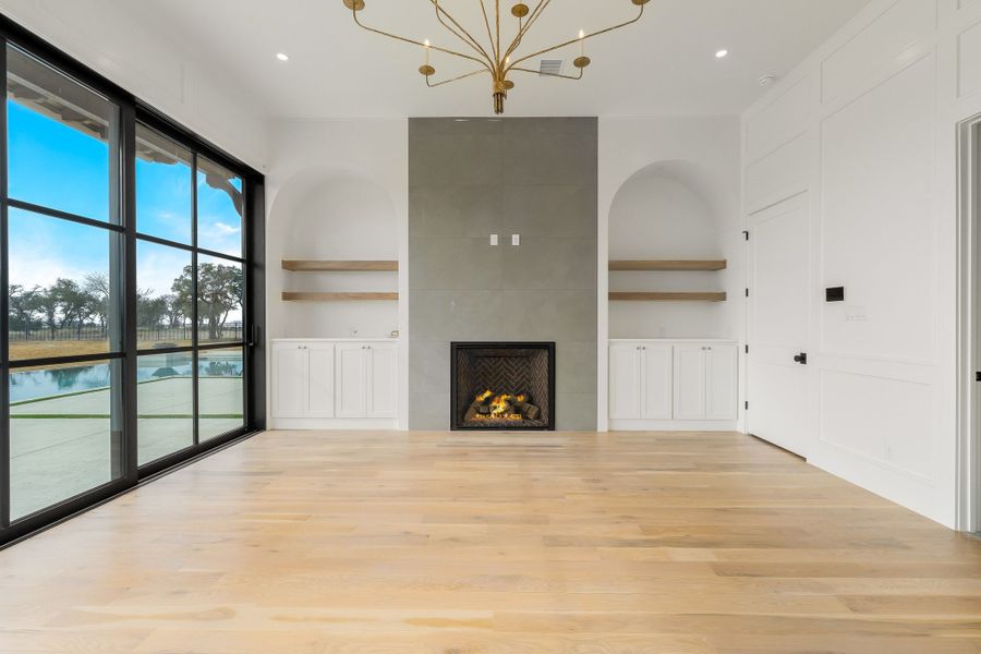 Spacious, unfurnished interior of a new home in Fleming Pointe, Fort Worth (Image 36). Spacious, unfurnished interior of a new home in Fleming Pointe, Fort Worth (Image 36).