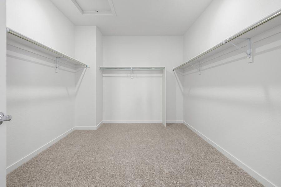 Spacious, unfurnished interior of a new home in Arras Park, Thornton (Image 28).