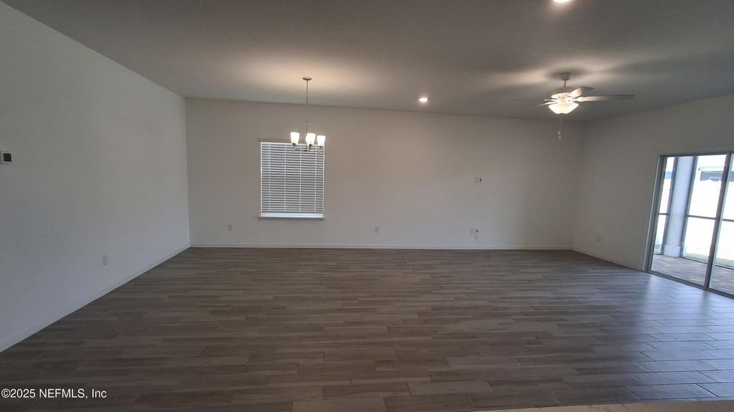 Spacious, unfurnished interior of a new home in , Jacksonville (Image 22).