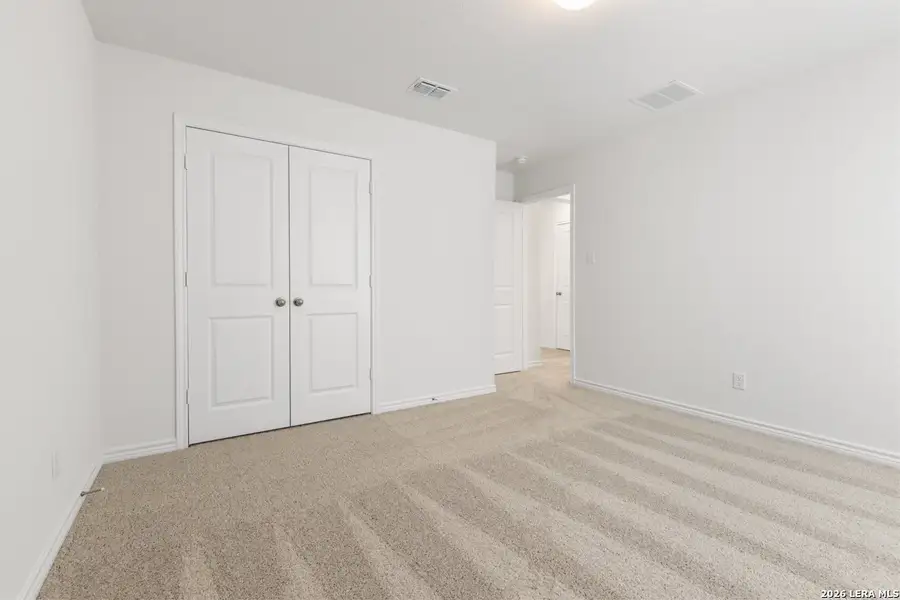 Spacious, unfurnished interior of a new home in Knox Ridge, Converse (Image 15).