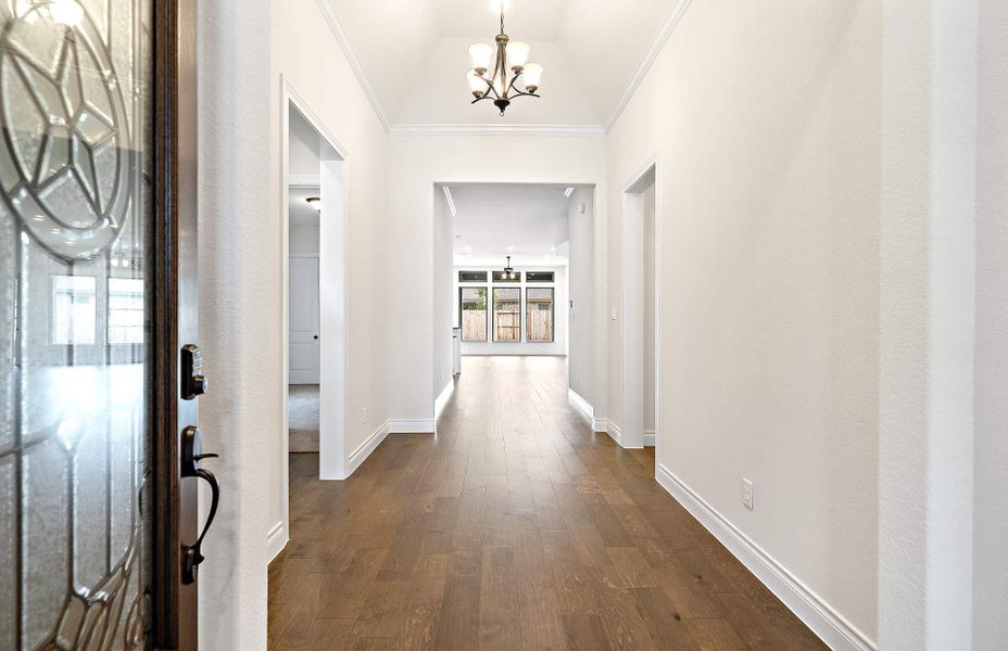 Representative unfurnished interior of a home built from the 2500 by Ravenna Homes in The Highlands 55′, Porter (Image 16). Representative unfurnished interior of a home built from the 2500 by Ravenna Homes in The Highlands 55′, Porter (Image 16).