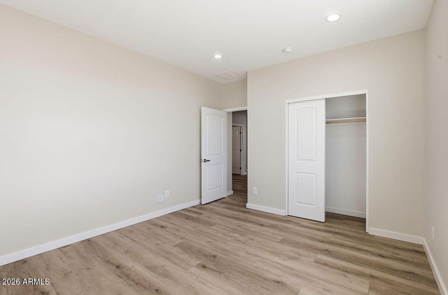 13-web-or-mls-9192 W Rafael Dr Arizona C