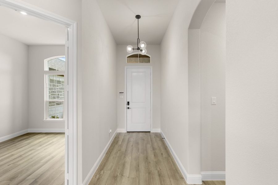 Spacious, unfurnished interior of a new home in Mockingbird Hills - Premiere Series, Joshua (Image 13). Spacious, unfurnished interior of a new home in Mockingbird Hills - Premiere Series, Joshua (Image 13).