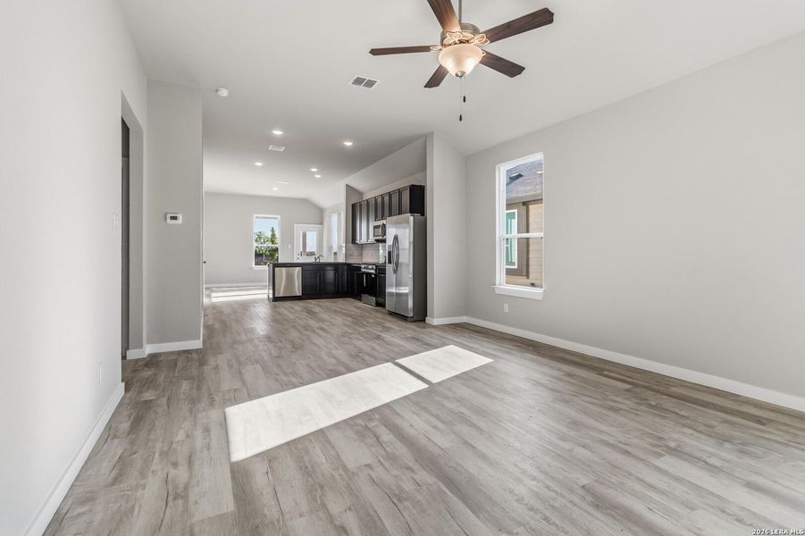Spacious, unfurnished interior of a new home in Katzer Ranch, Converse (Image 14). Spacious, unfurnished interior of a new home in Katzer Ranch, Converse (Image 14).