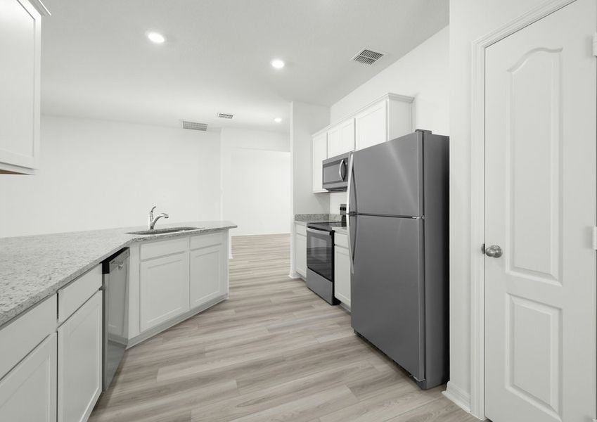 Kitchen with a incredible cabinet space