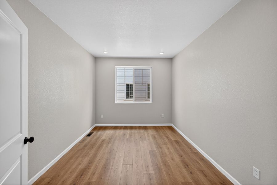 Spacious, unfurnished interior of a new home in Macanta, Castle Rock (Image 18). Spacious, unfurnished interior of a new home in Macanta, Castle Rock (Image 18).