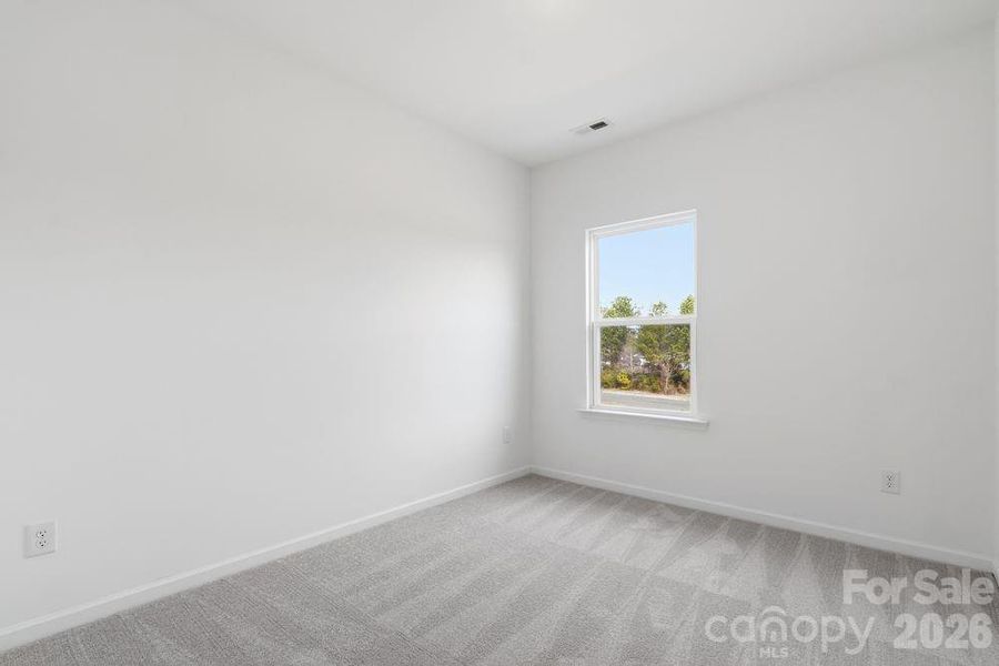 411 Silver Star Boulevard ~ Ready Now