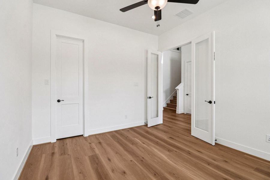 Spacious, unfurnished interior of a new home in The Highlands, Porter (Image 19).