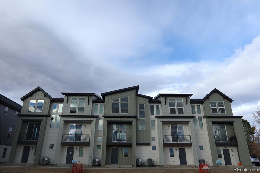 Image 12 of a home in Sabel.