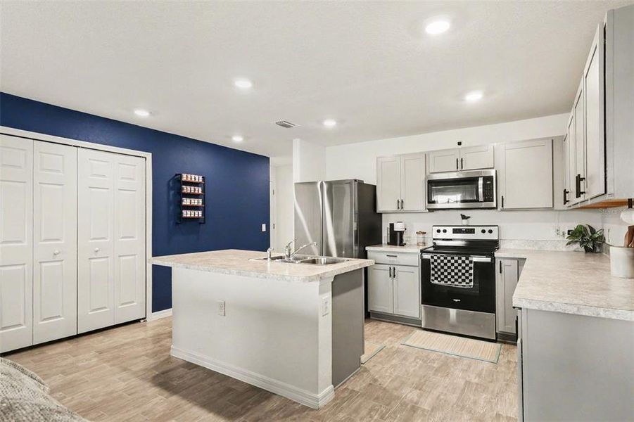 Furnished interior view inside a new home in , Cape Coral (Image 8).