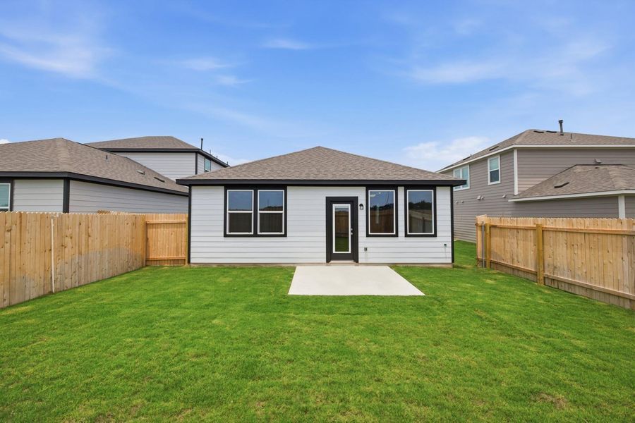 Exterior details and patio area of a home in Stallion Run, Buda (Image 30).