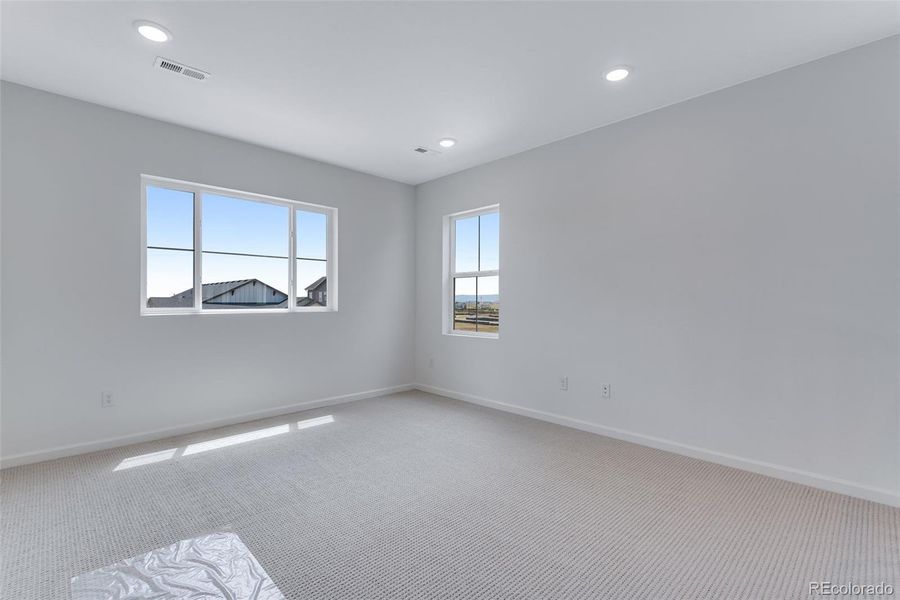 Spacious, unfurnished interior of a new home in Prelude at The Aurora Highlands, Aurora (Image 33). Spacious, unfurnished interior of a new home in Prelude at The Aurora Highlands, Aurora (Image 33).