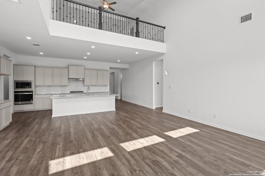 Image 35 of a home in Stillwater Ranch 60'.