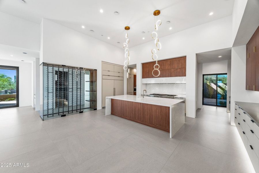 046_e_celestial-18_675