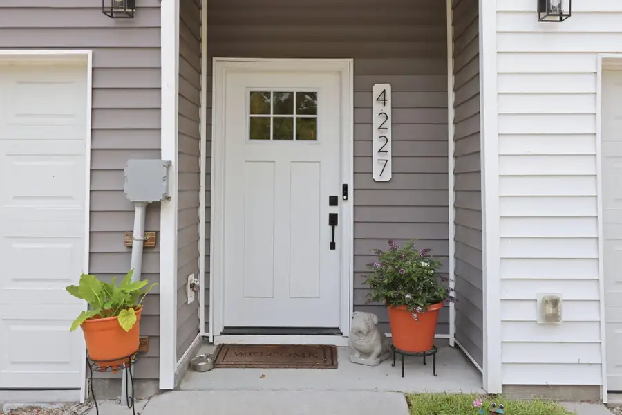 Exterior details and patio area of a home in , North Charleston (Image 25).