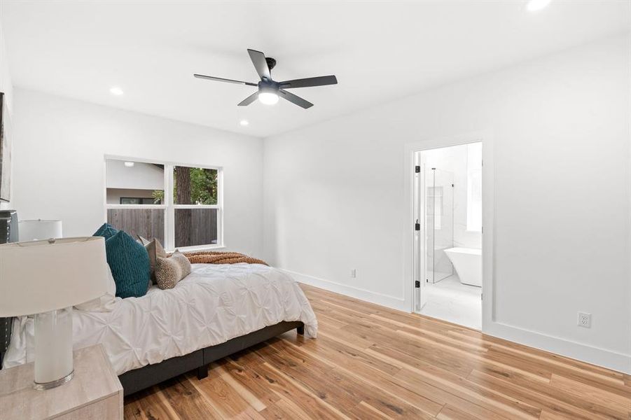 Furnished interior view inside a new home in , Dallas (Image 9). Furnished interior view inside a new home in , Dallas (Image 9).