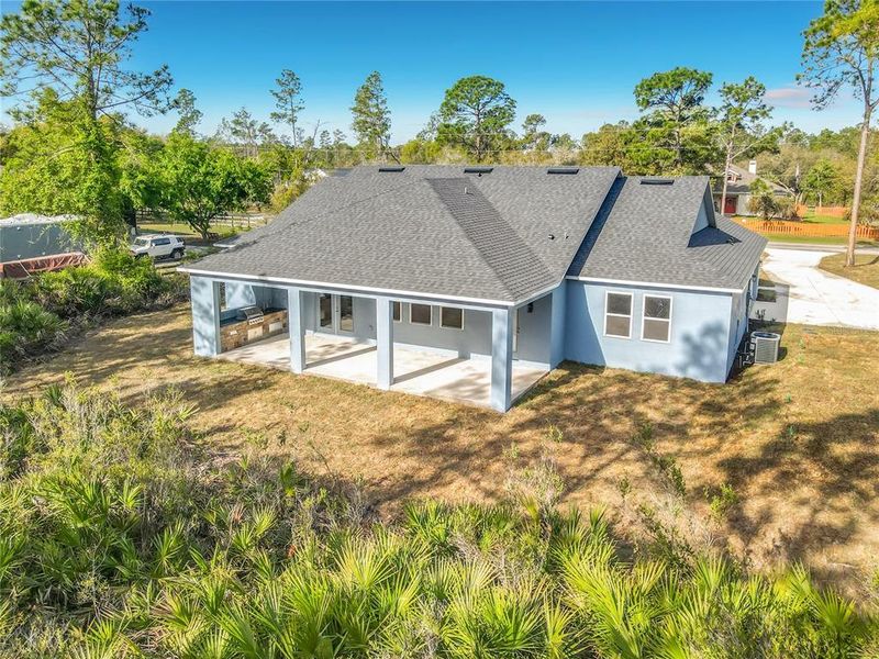 Exterior details and patio area of a home in , Eustis (Image 33).