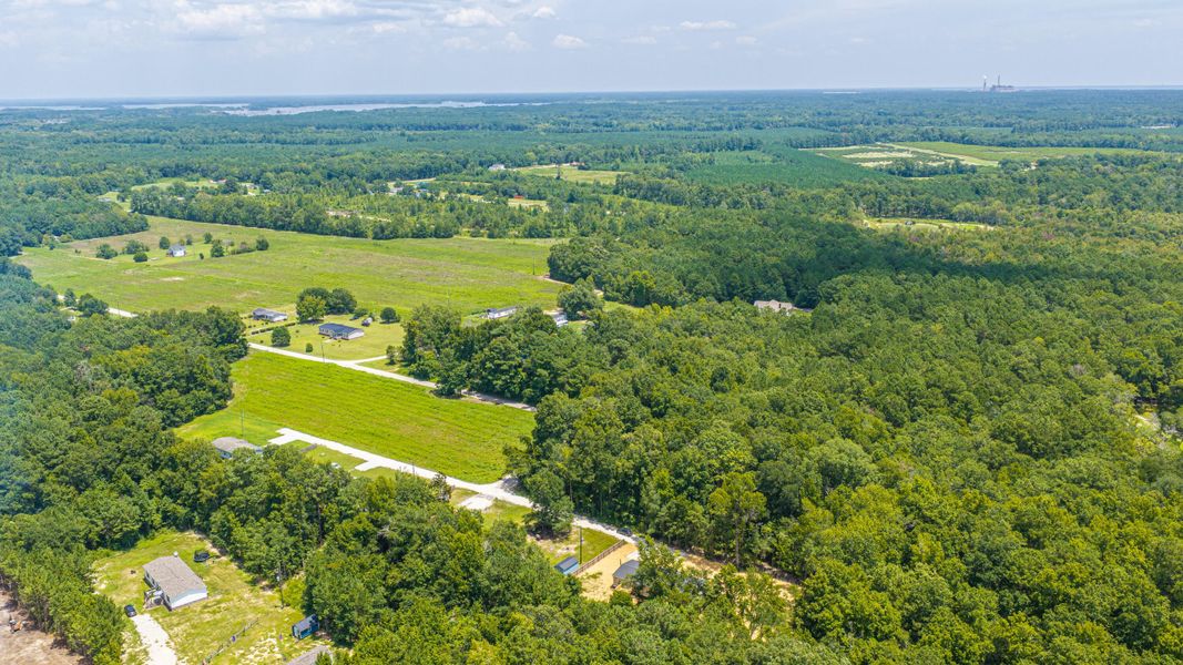 Natural landscape and outdoor views near in Cross (Image 48). Natural landscape and outdoor views near in Cross (Image 48).