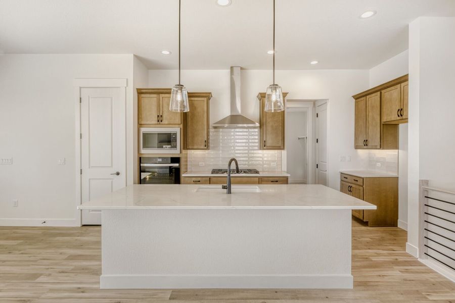 8555 Palo Alto - Kitchen