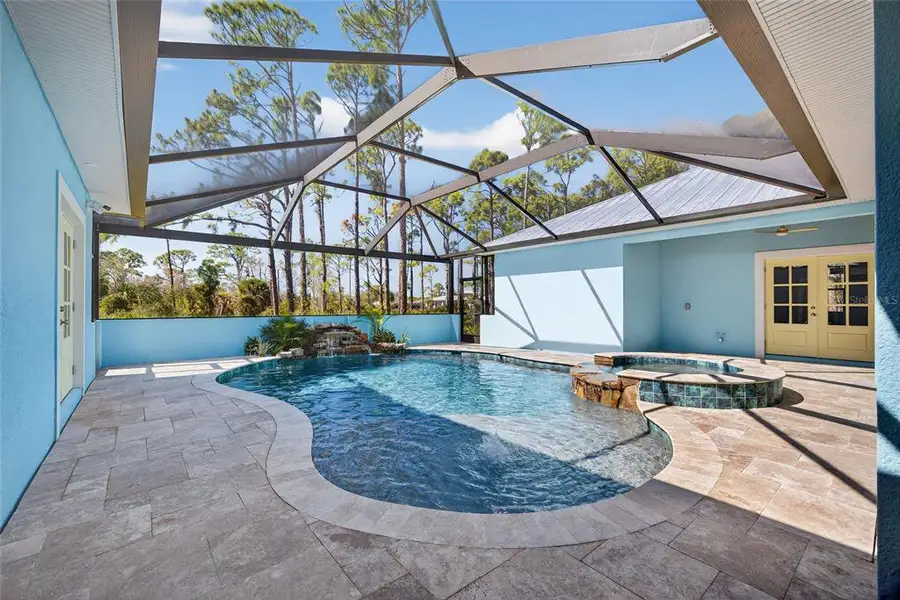 Exterior details and patio area of a home in , Port Charlotte (Image 3).