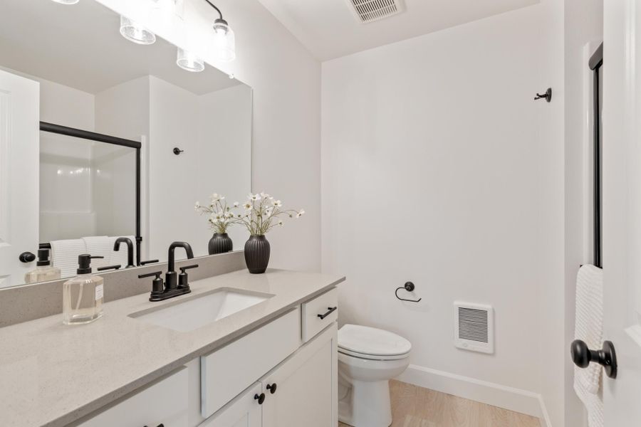 Representative furnished interior of a home built from the Newport by MonteVista Homes in Feather Ridge, Redmond (Image 16). Representative furnished interior of a home built from the Newport by MonteVista Homes in Feather Ridge, Redmond (Image 16).