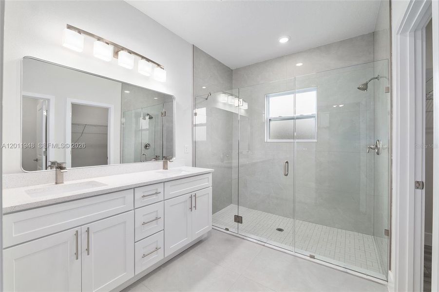 Furnished interior view inside a new home in , Ocala (Image 24).