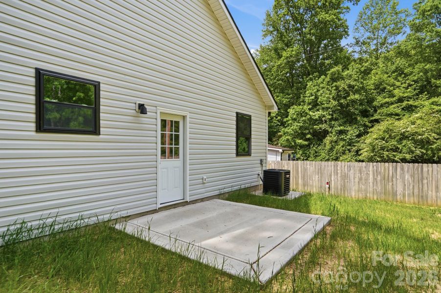 Exterior details and patio area of a home in , Statesville (Image 4).